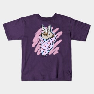 Loveheart Blanket Bat Kids T-Shirt